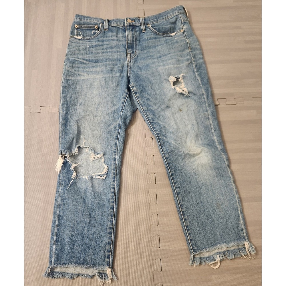 Madewell High Rise Slim‎ Boyjean Distressed Light Wash Frayed Hem Size 29